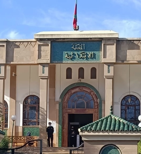 ستة أشهر موقوفة التنفيذ وغرامة مالية قدرها خمسة آلاف درهم