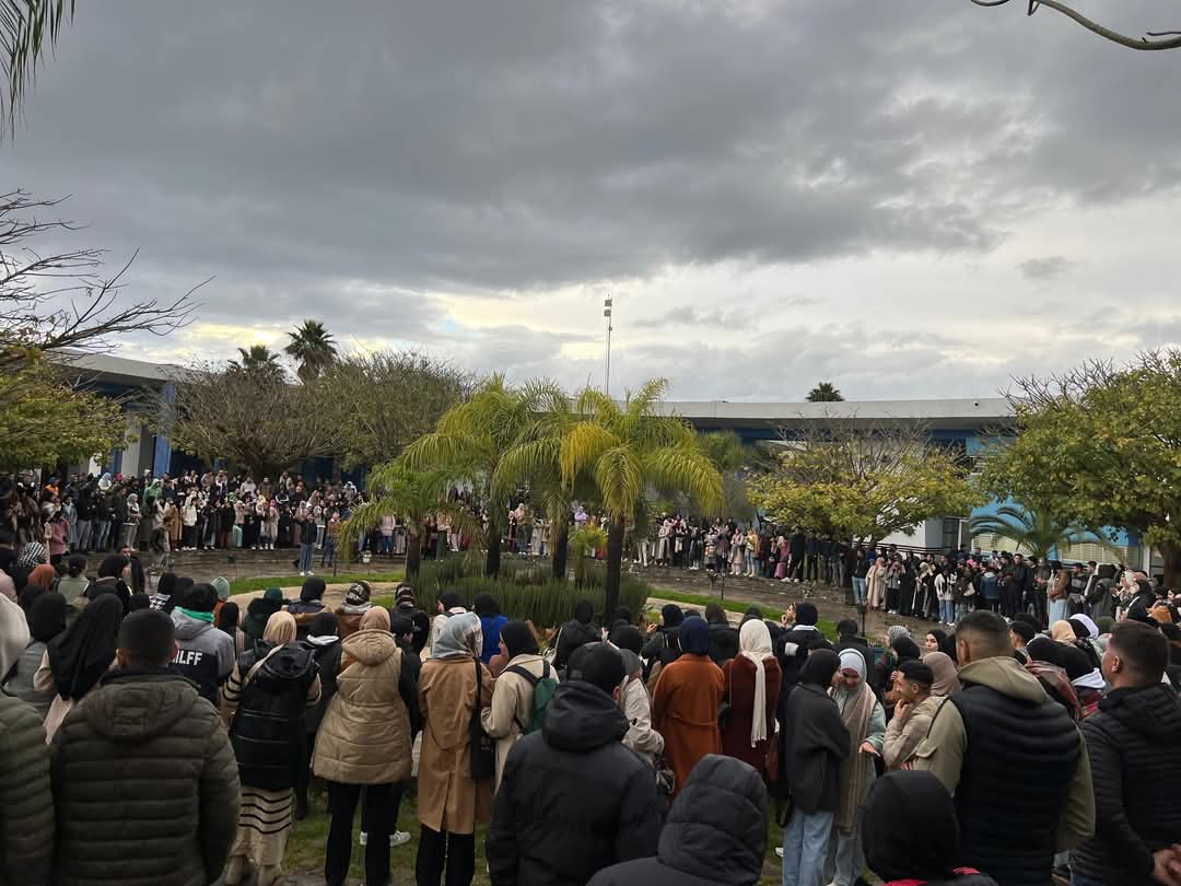 وقفة احتجاجية لطلبة تطوان من أجل تأجيل الامتحانات الخريفية