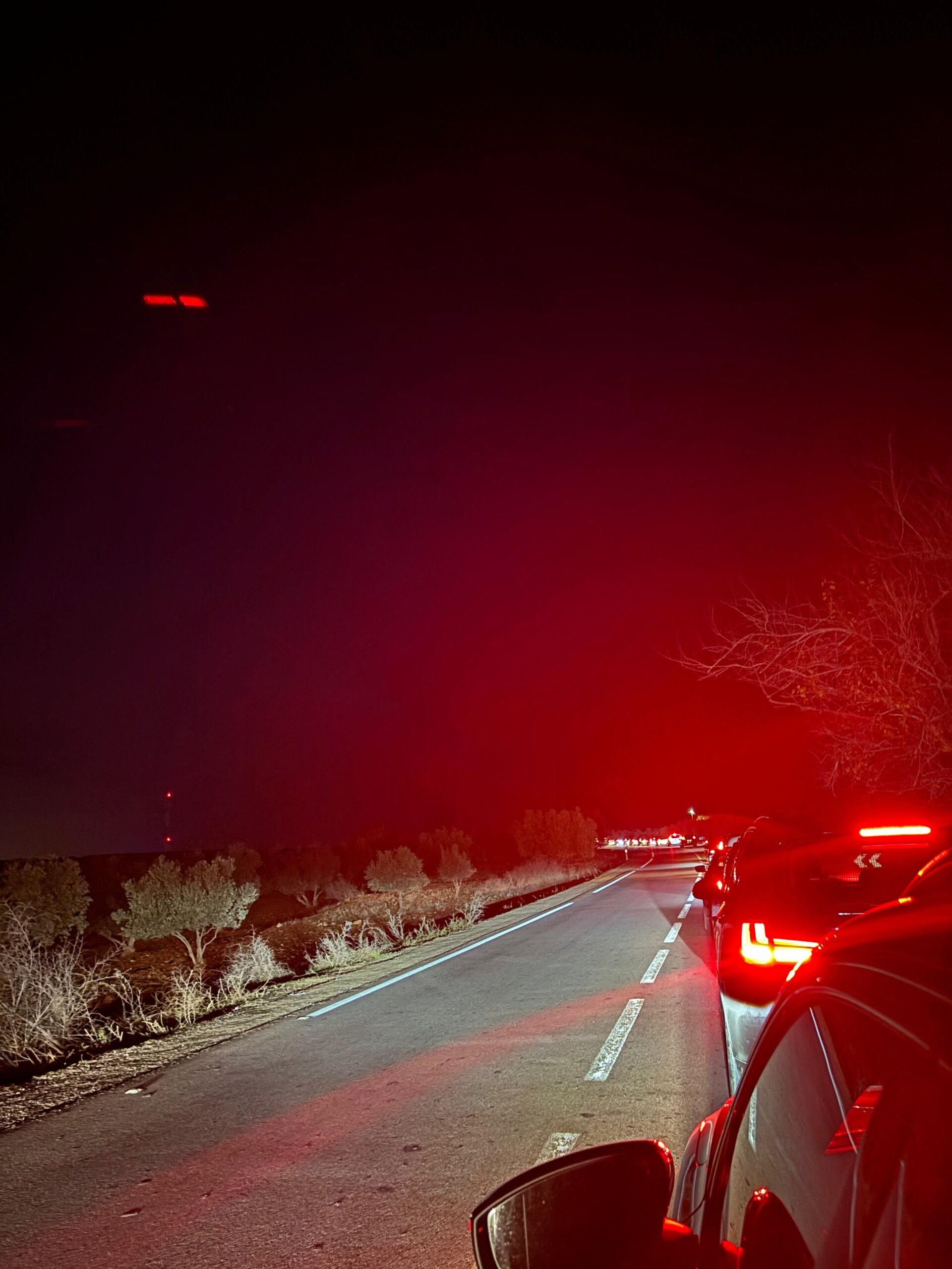 اختناق حركة السير بمدار سيدي خيار بين ايموزار كندر وفاس