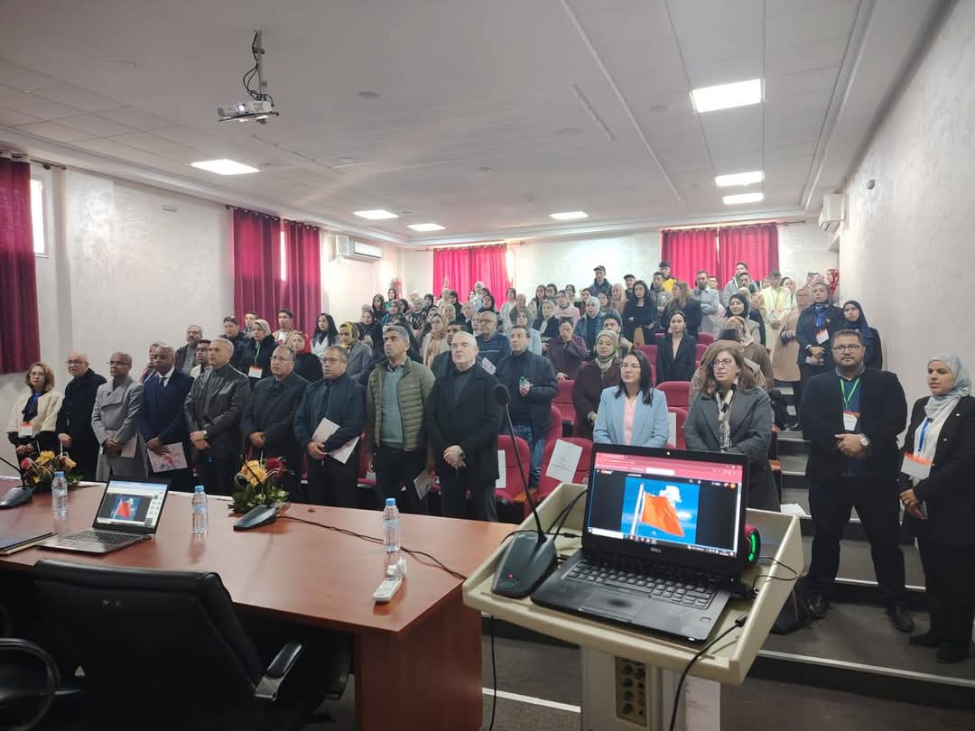 مكناس : الجمعية الاسماعيلية للتكوين و البحث العلمي تنظم يوما دراسيا