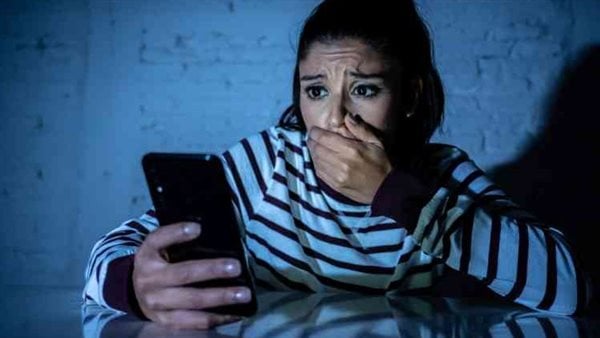 محكمة الناظور تدين فلسطينيًا بسنتين سجناً في قضية ابتزاز وتشهير صادمة